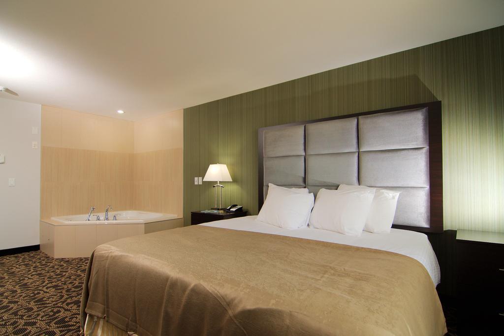 Paradise Inn And Suites Redwater Exteriér fotografie