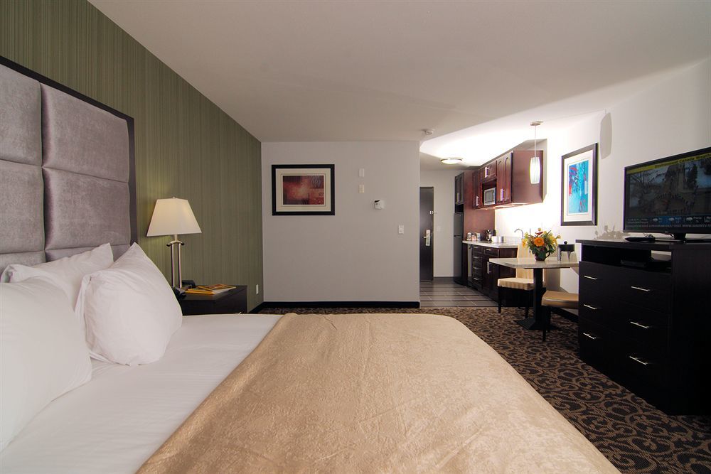 Paradise Inn And Suites Redwater Exteriér fotografie