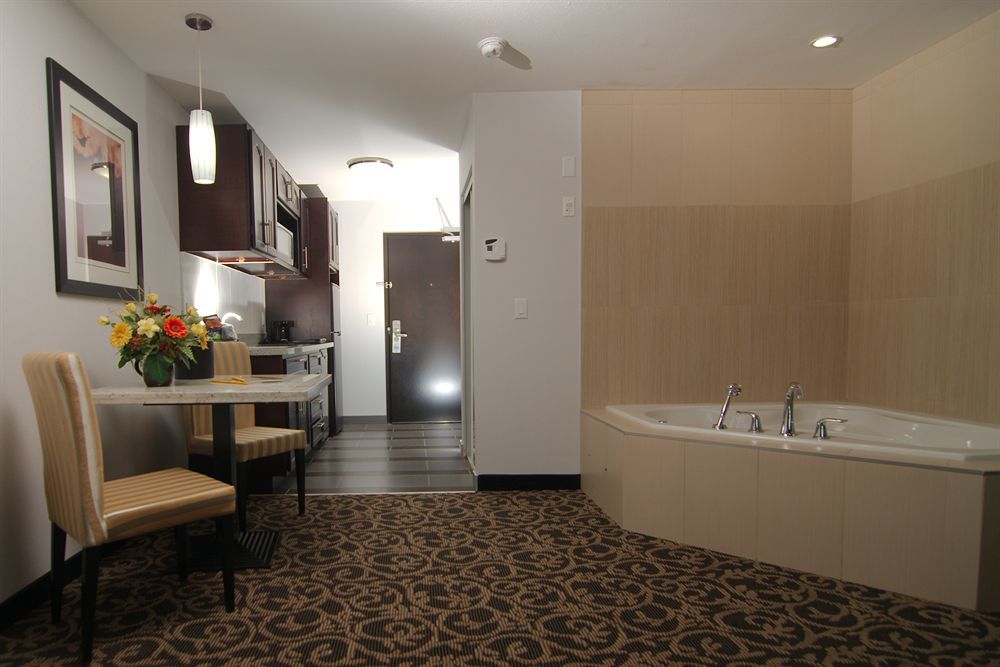 Paradise Inn And Suites Redwater Exteriér fotografie