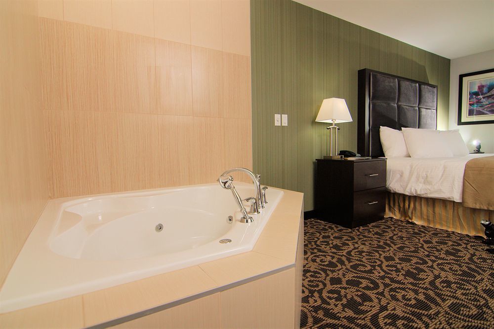 Paradise Inn And Suites Redwater Exteriér fotografie